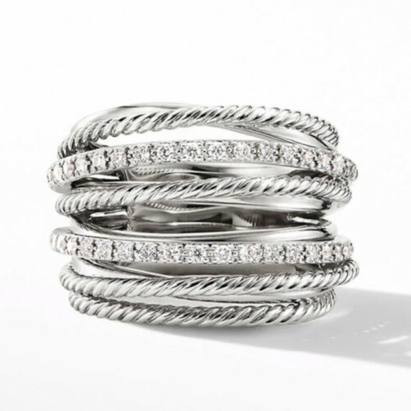 Jewelry - New S925 Simulated White Sapphire Ring, cute Ring, shiny Ring.